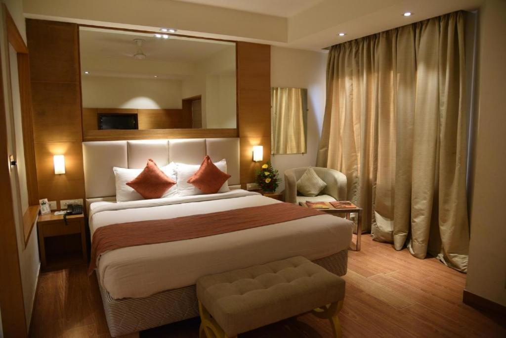 Hotel Gross Inn Near Igi Airport Yeni Delhi Oda fotoğraf