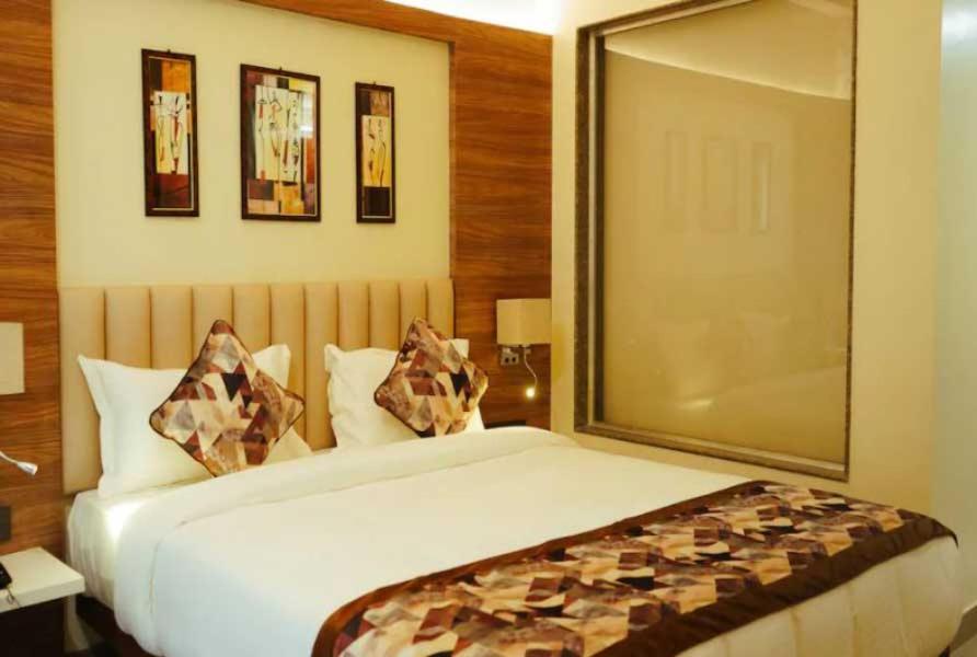 Hotel Gross Inn Near Igi Airport Yeni Delhi Oda fotoğraf