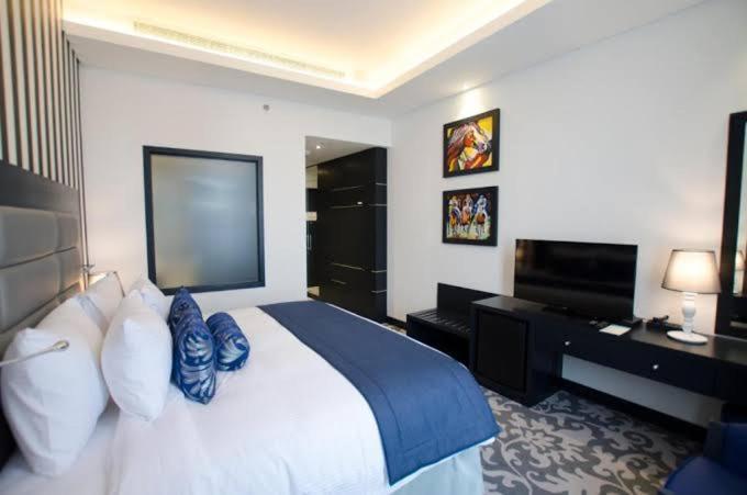 Hotel Gross Inn Near Igi Airport Yeni Delhi Dış mekan fotoğraf